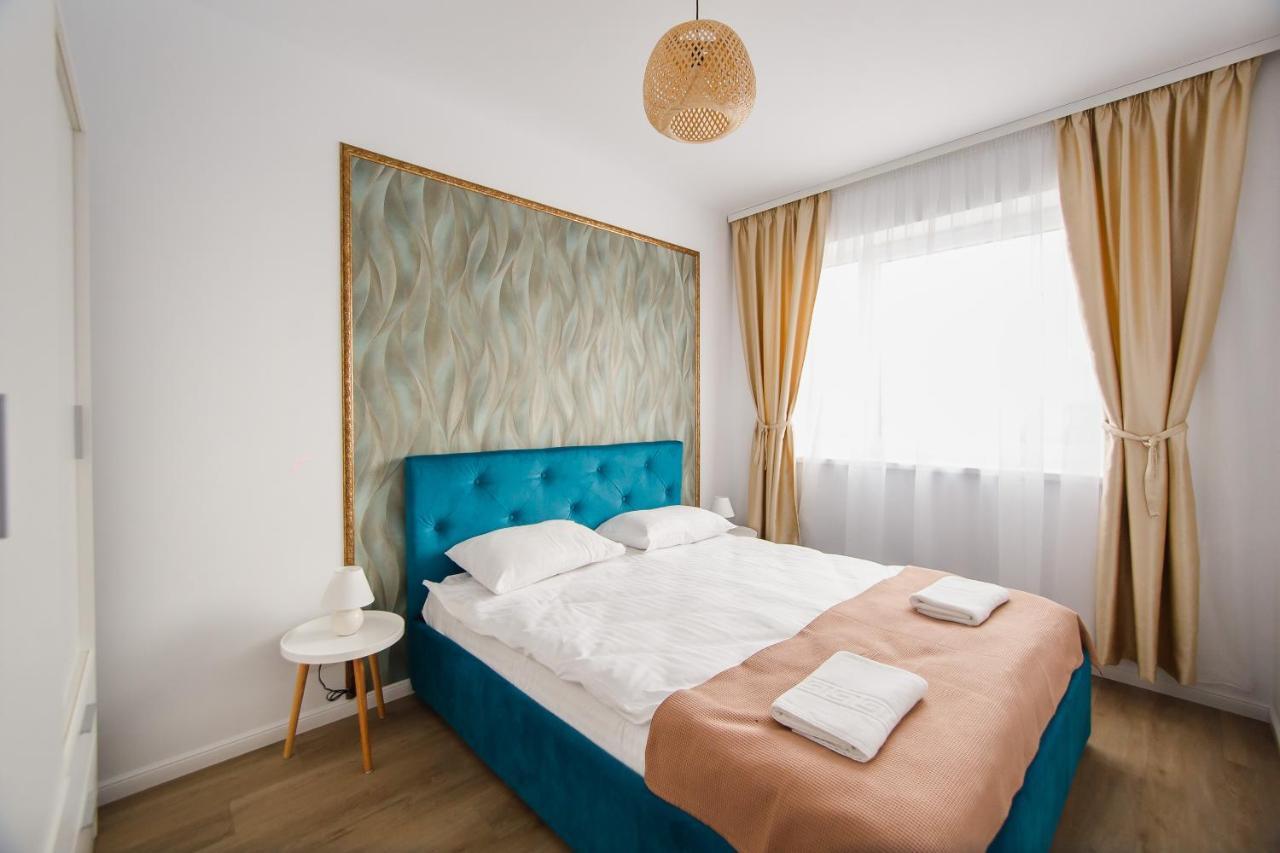 Trio Orange Apartment Oradea Exterior photo